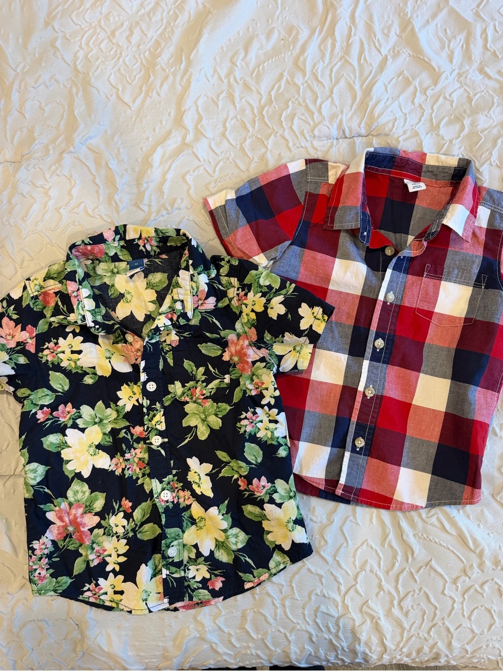 Old Navy Navy Floral Button-Down Shirt